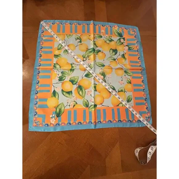 Square Scarf with Lemon and Floral Print - Picture 2 of 4